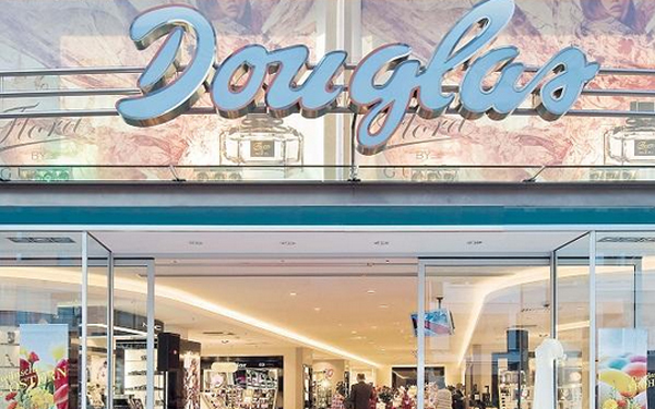 上市or出售 欧洲最大香水零售连锁douglas面临命运分叉口 国内 化妆品财经在线 一个行业的生意与思想